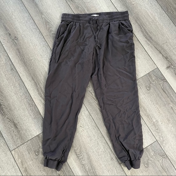 3/$20 ☀️ Aritzia Azure Skies Los Feliz jogger pants  medium - Picture 2 of 4
